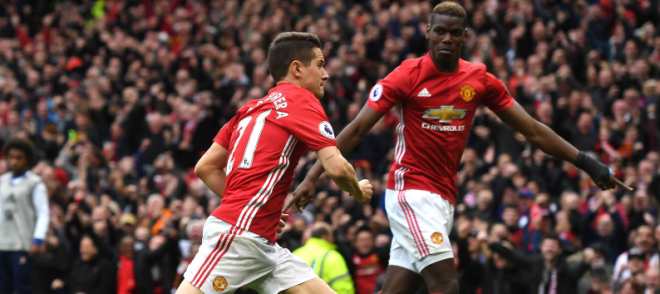 Ander-Herrera-Paul-Pogba-min