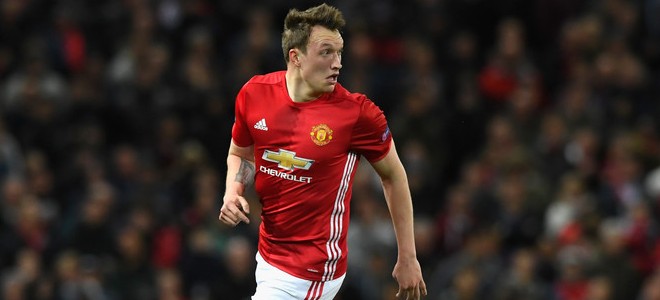 Phil+Jones+Manchester+United+v+FK+Rostov+UEFA+FH-qcIBBX0Dx